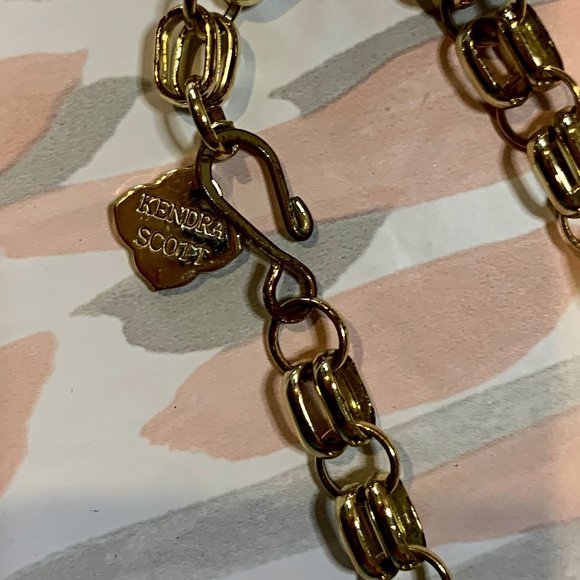 Kendra Scott Kensey - Abalone Shell Bib Necklace - Picture 5 of 9